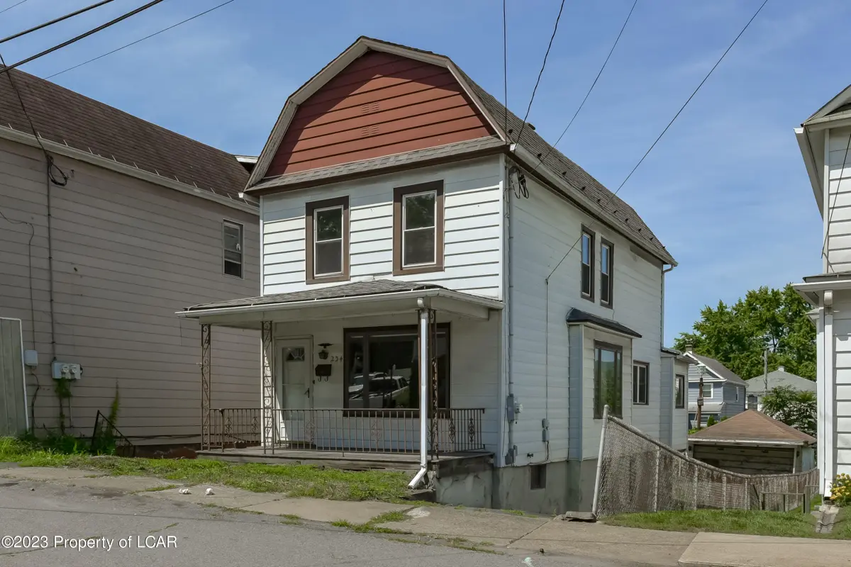 234 Maffett Street, Plains in Plains