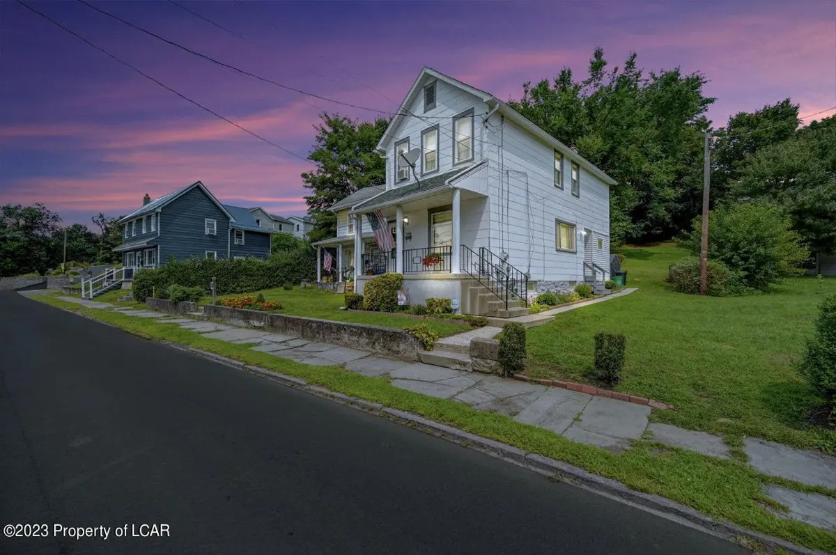 136 W Hartford Street, Ashley in Ashley