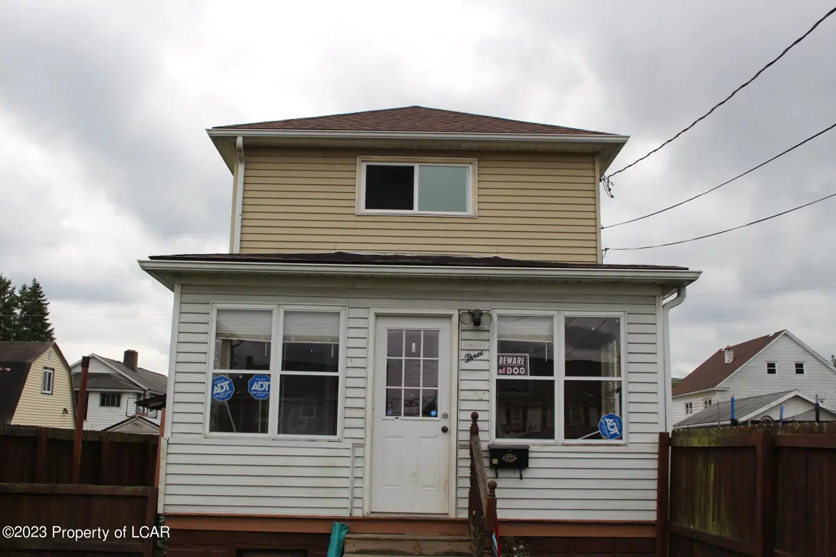 23 W Grand Street, Nanticoke in Nanticoke