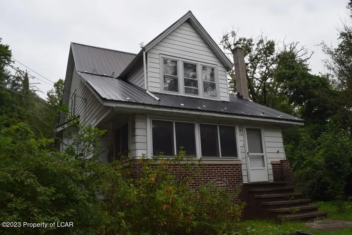 2333 Pittston Boulevard, Bear Creek in Bear Creek
