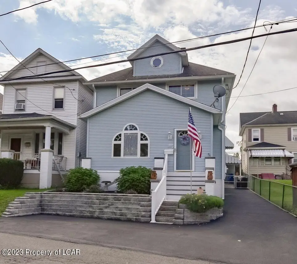 805 Loomis Street, Nanticoke in Nanticoke