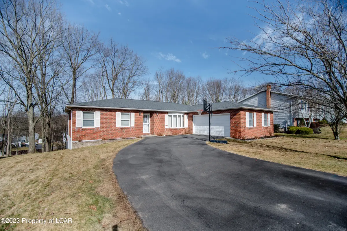 14 Valley View Drive, Mountain Top in Mountain Top