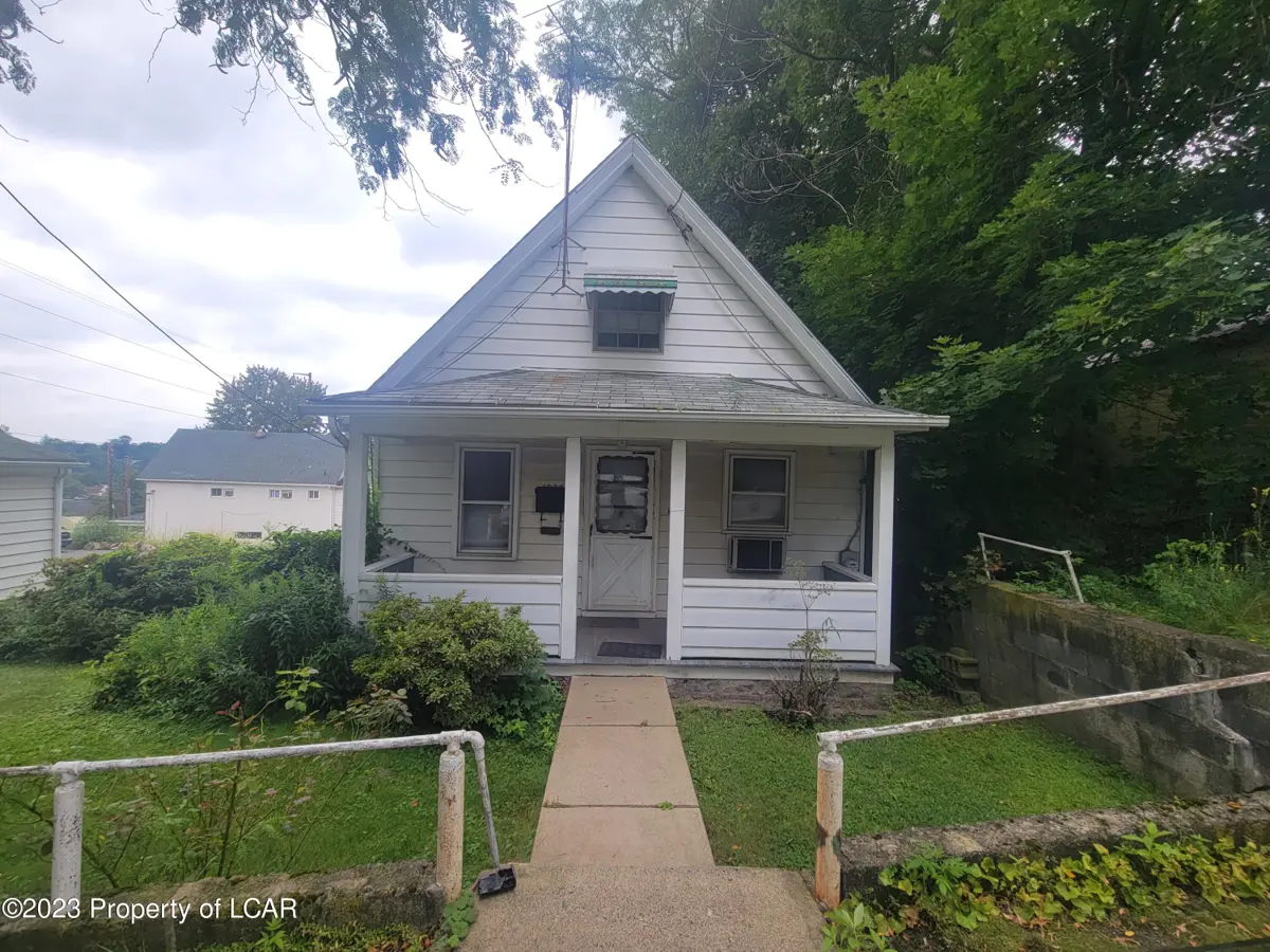 1005 Luke Avenue, Scranton in Scranton