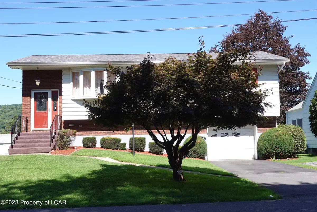 122 Lehigh Street, Exeter in Exeter