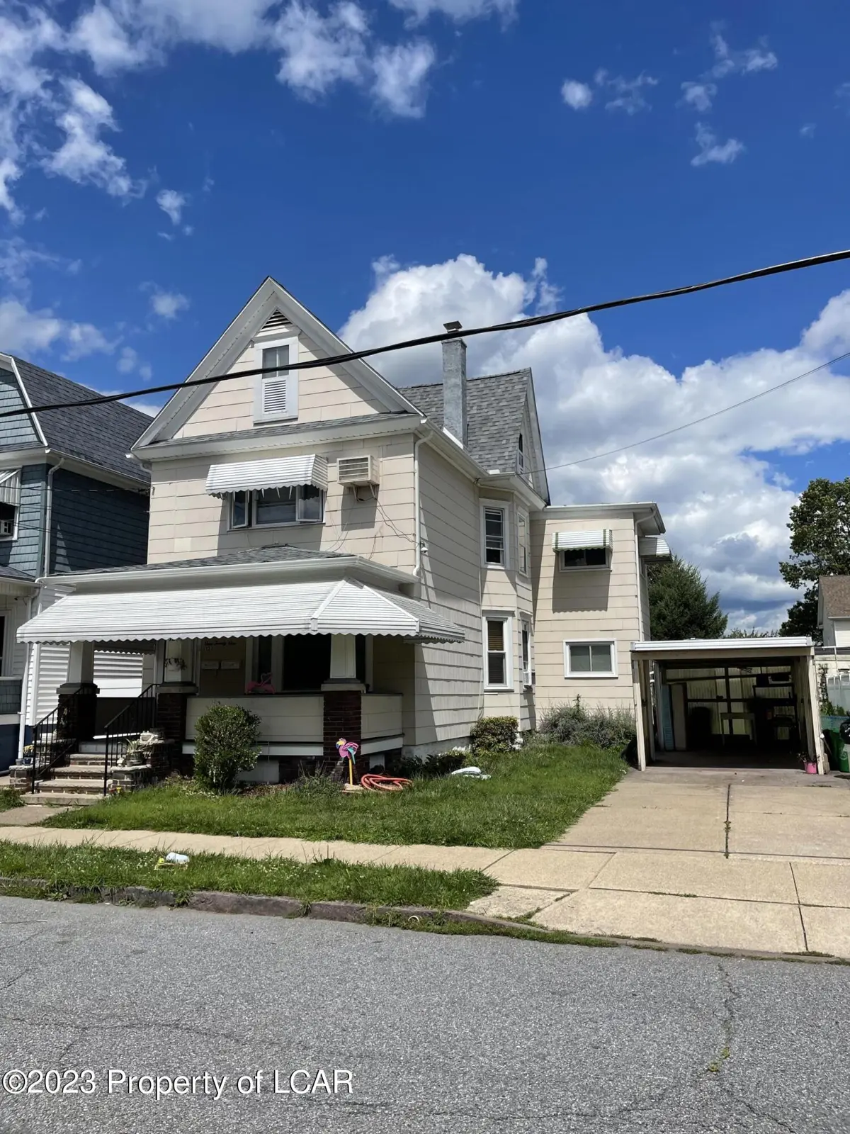 121 Oak Street, Wilkes-Barre in Wilkes-Barre