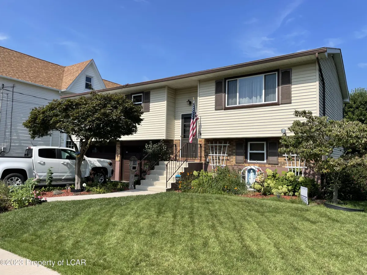 87 Amherst Avenue, Wilkes-Barre in Wilkes-Barre