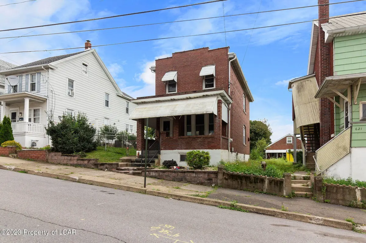 625 Seybert Street, Hazleton in Hazleton