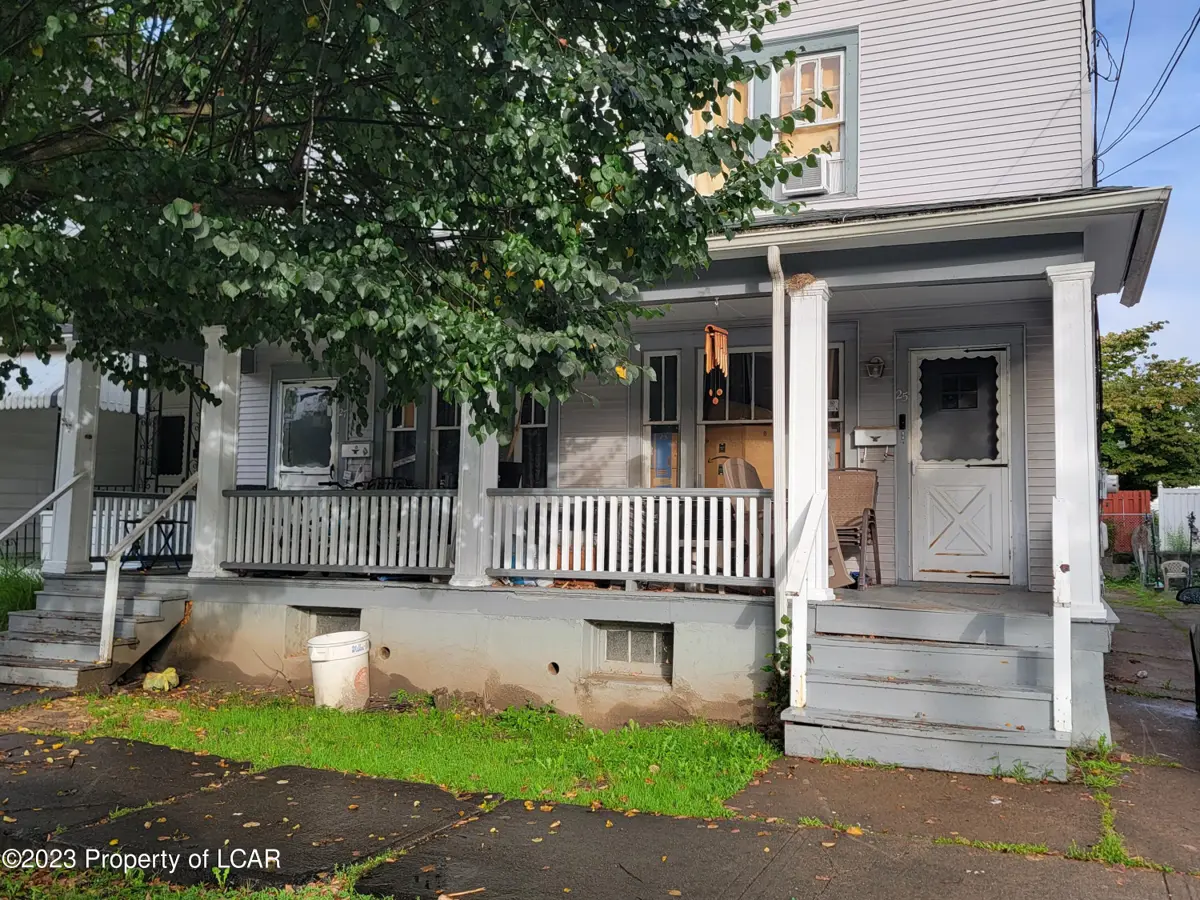21-27 Edison Street, Wilkes-Barre in Wilkes-Barre