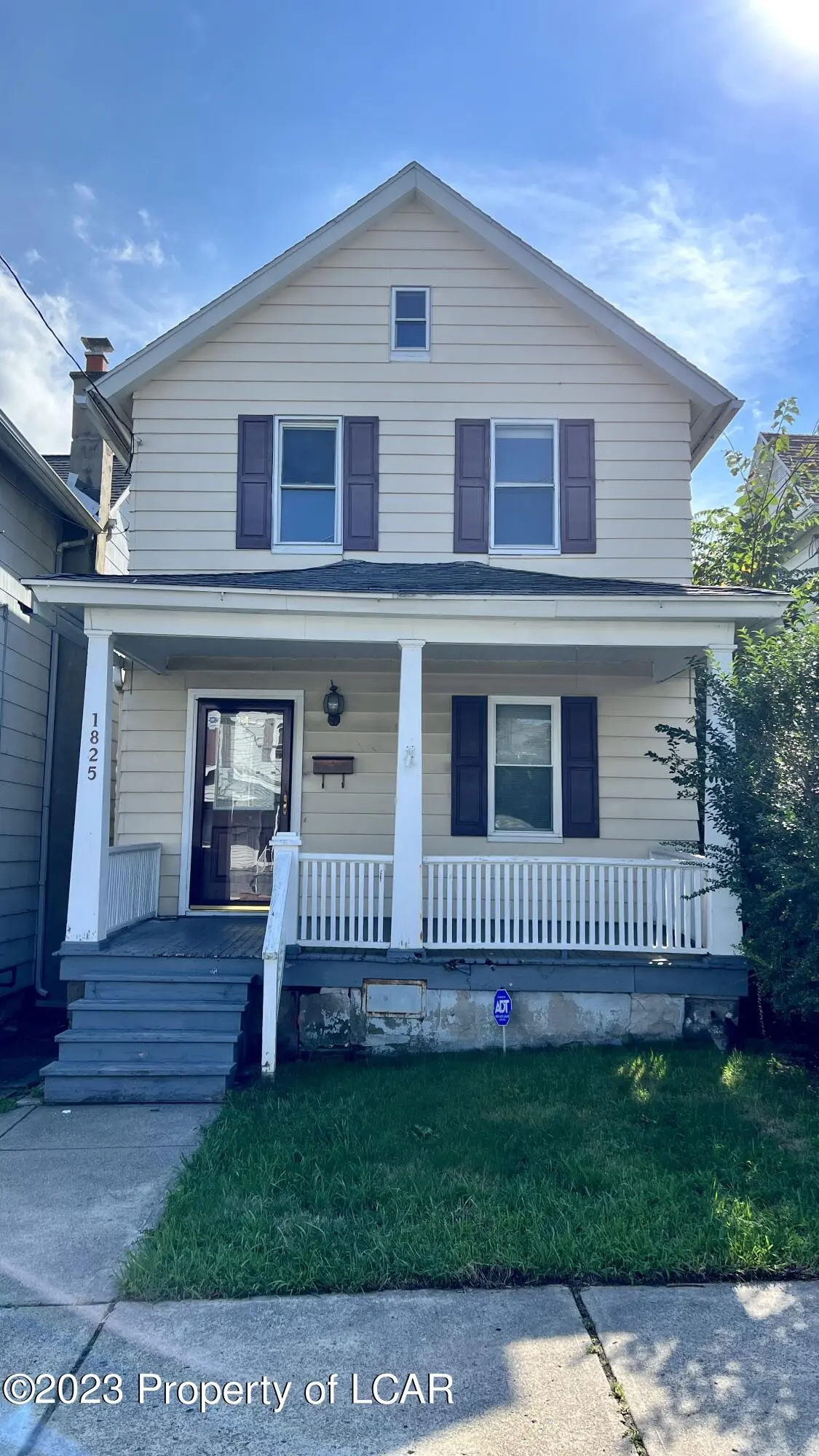 1825 Lafayette Street, Scranton in Scranton