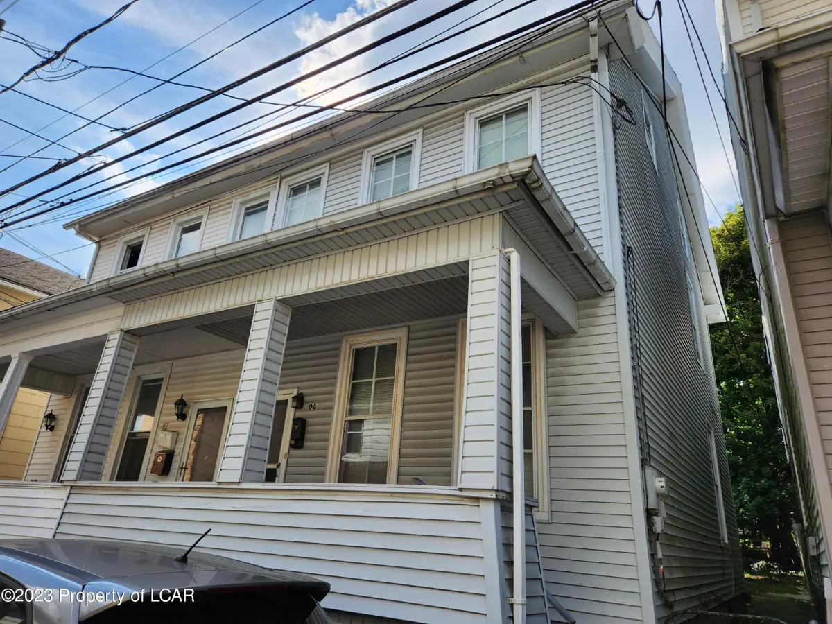 94 N Lee Court, Hazleton in Hazleton