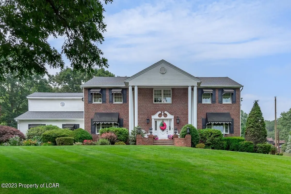 60 Old Mill Road, Wilkes-Barre in Wilkes-Barre