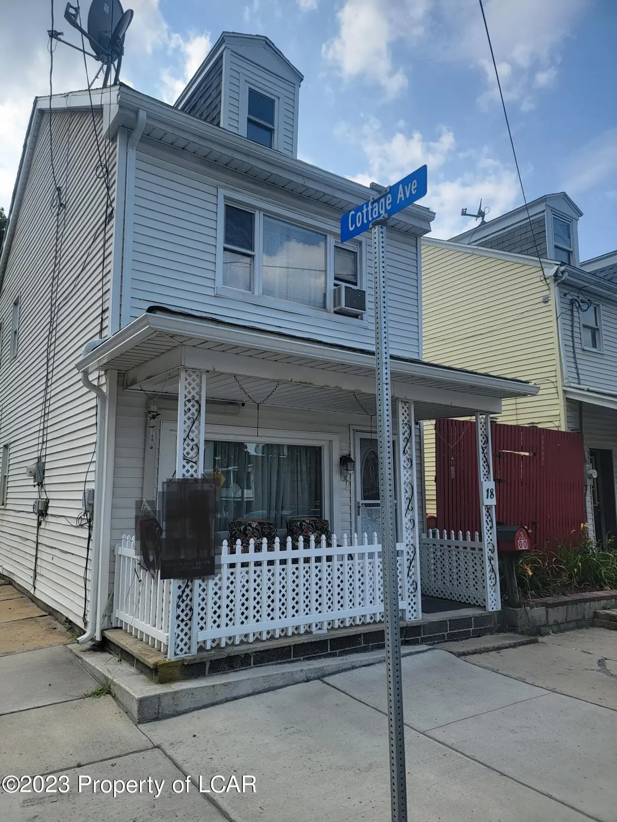 18 S Lehigh Street, Tamaqua in Tamaqua