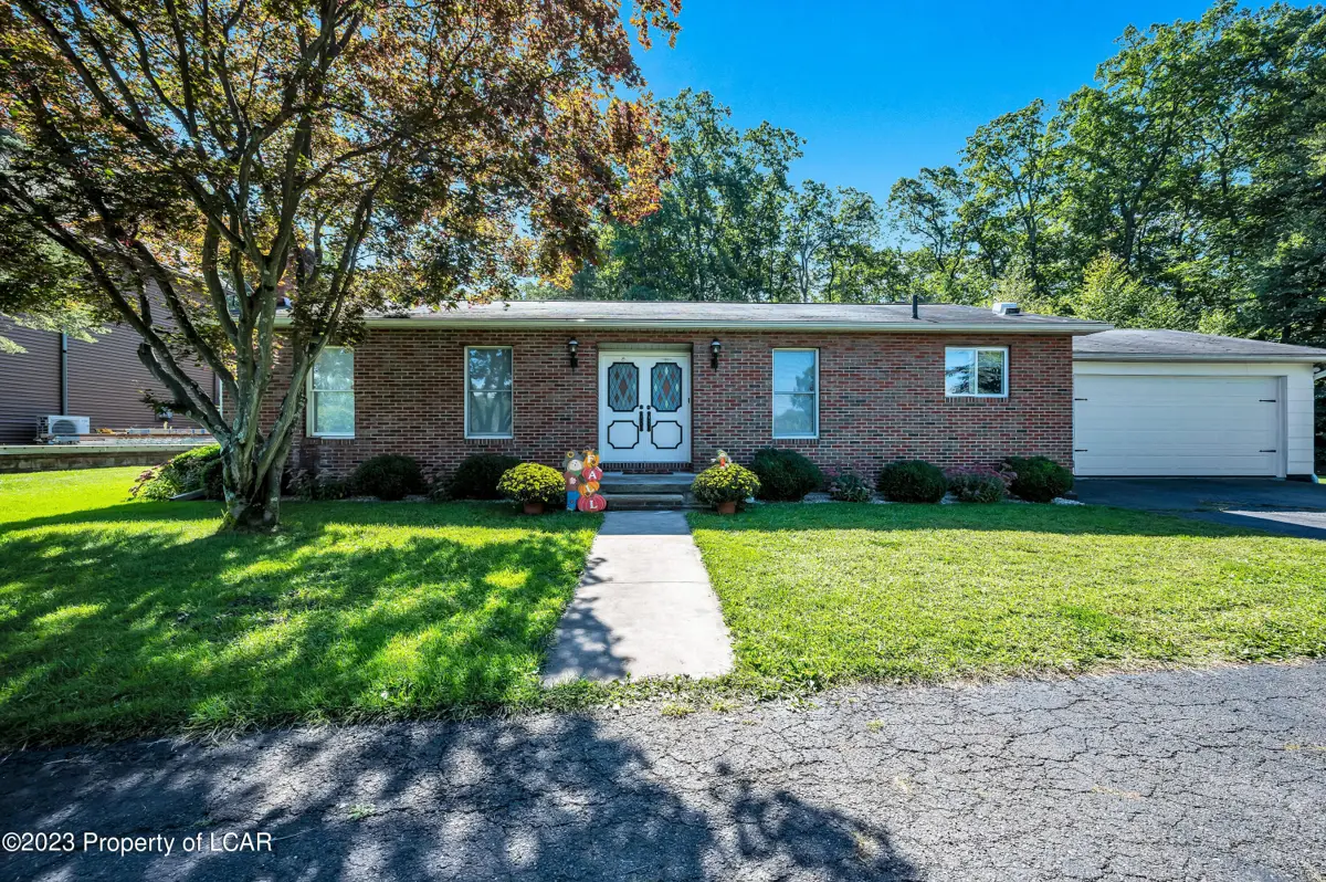 12 Tanya Drive, Hanover Township in Hanover Township