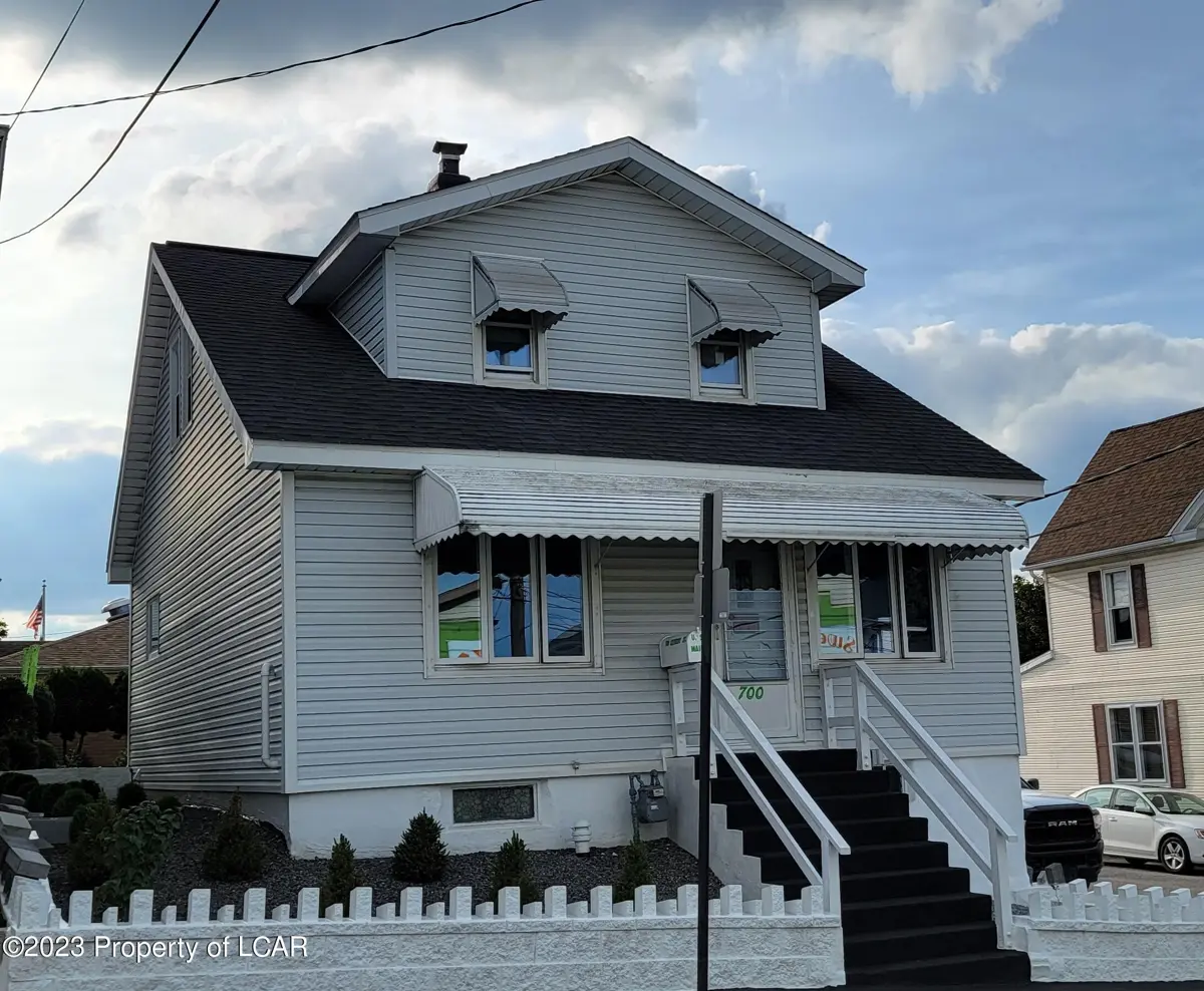 700 Seybert Street, Hazleton in Hazleton