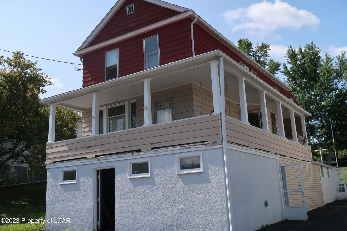 725 Metcalf Street, Wilkes-Barre Township in Wilkes-Barre Township
