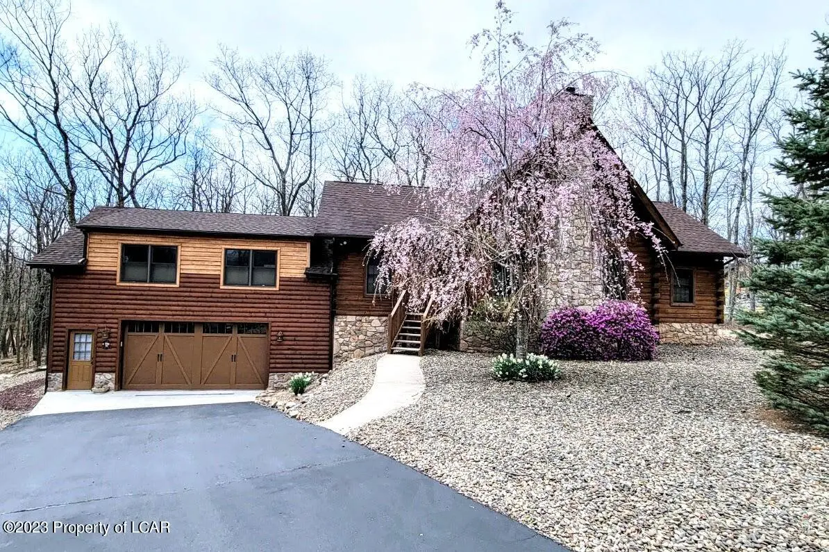 2034 Wichita Lane, Hazleton in Hazleton