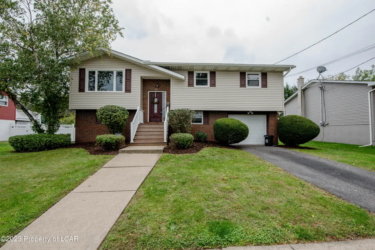 42 Plymouth Avenue, Wilkes-Barre in Wilkes-Barre