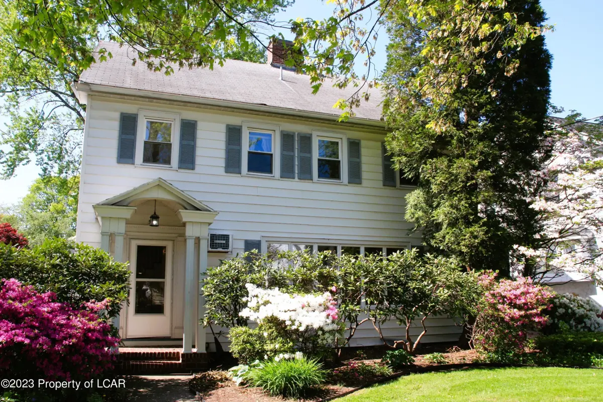 560 Gibson Avenue, Kingston in Kingston