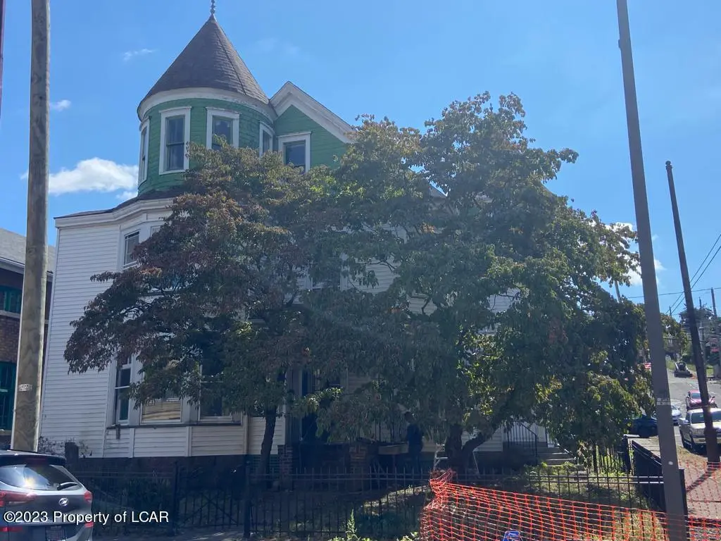 101 E GREEN Street, Nanticoke in Nanticoke