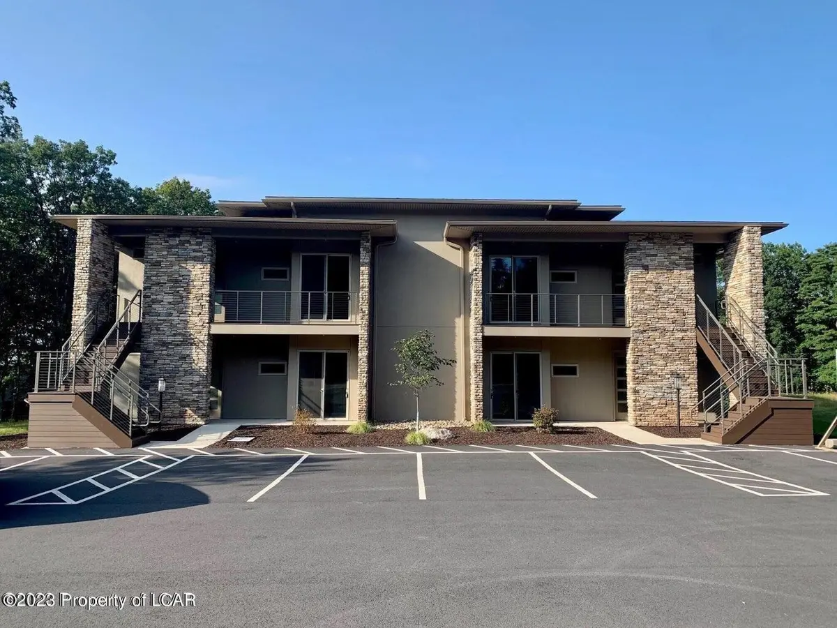 199 Country Club Drive, Hazleton in Hazleton