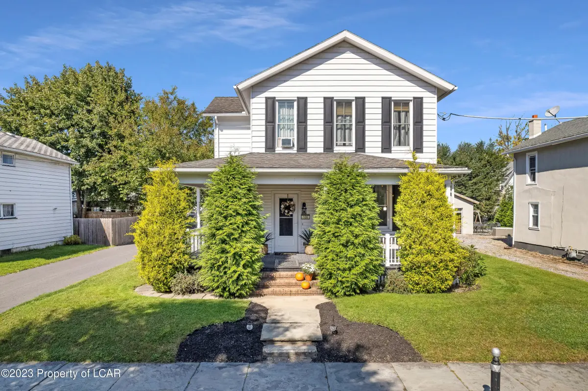 106 Washington Street, West Pittston in West Pittston