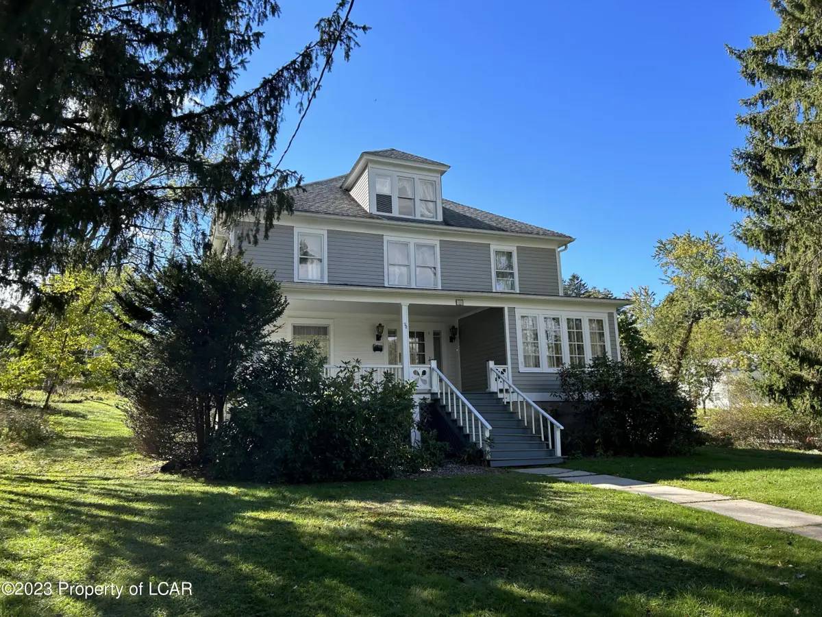 22 Norton Avenue, Dallas in Dallas