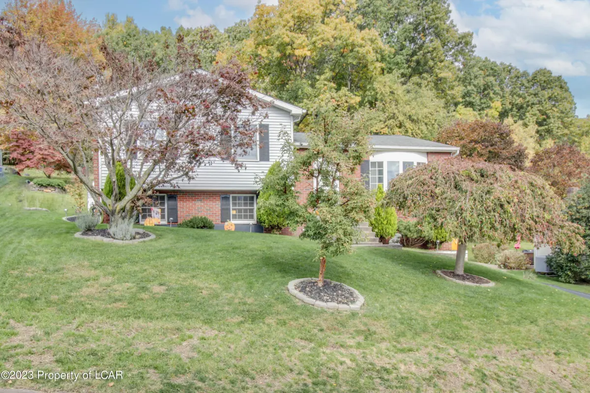 12 Overlook Drive, Nanticoke in Nanticoke