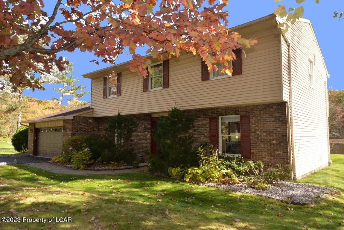 1012 Aspen Drive, Mountain Top in Mountain Top