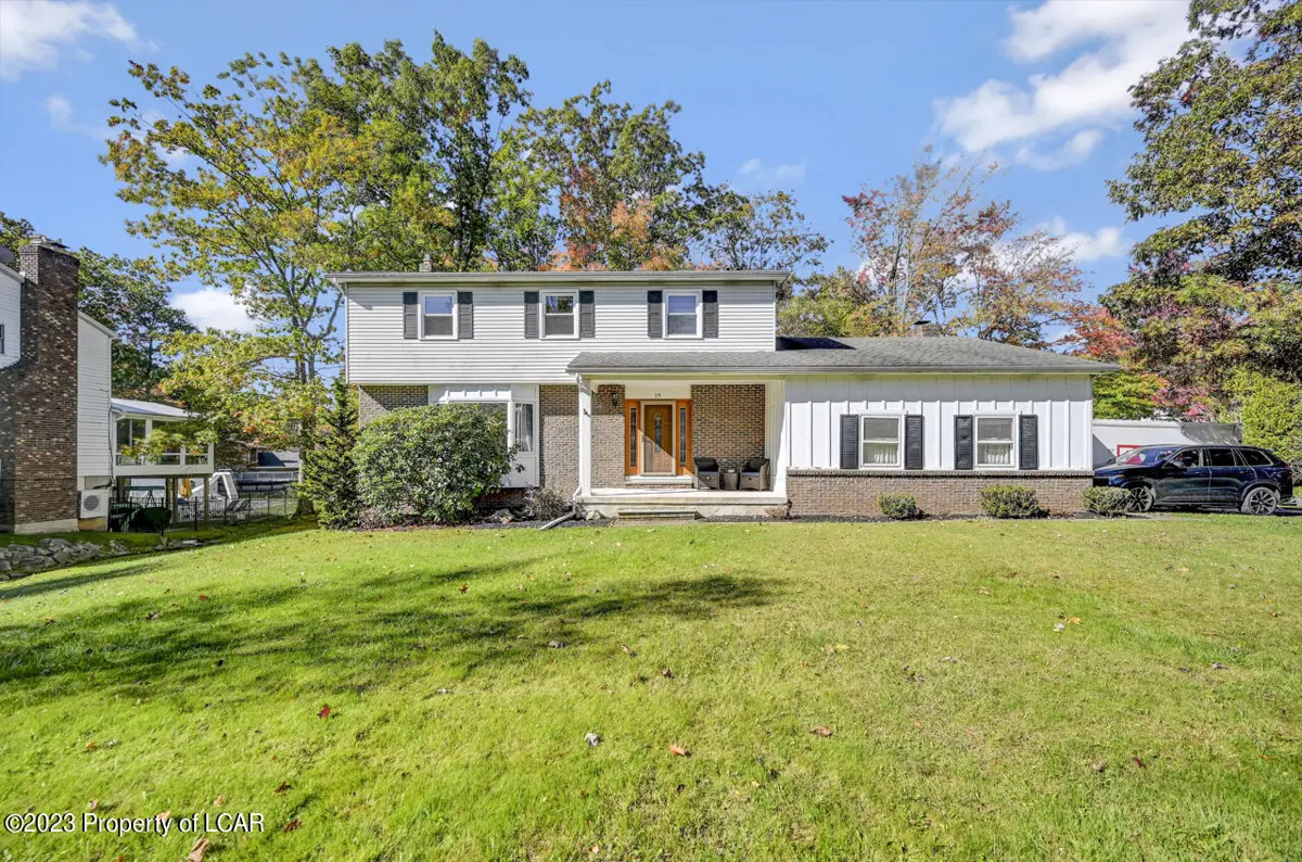 19 Pinetree Road, Mountain Top in Mountain Top