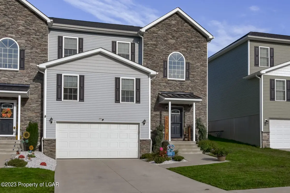 22 Maria Drive, Hanover Township in Hanover Township