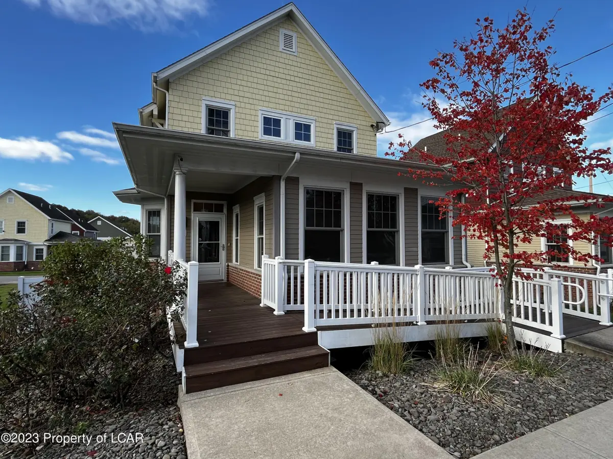 46 Courtright Avenue, Wilkes-Barre in Wilkes-Barre