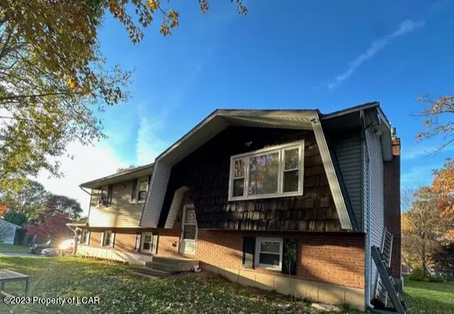 1051 W 17th Street, Hazle Township in Hazle Township