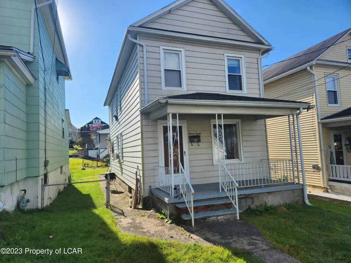 38 Steele Street, Hanover Township in Hanover Township