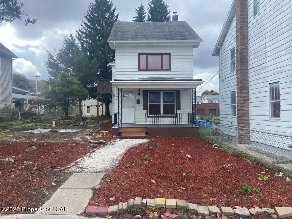 524 E BROAD Street, Hazleton in Hazleton