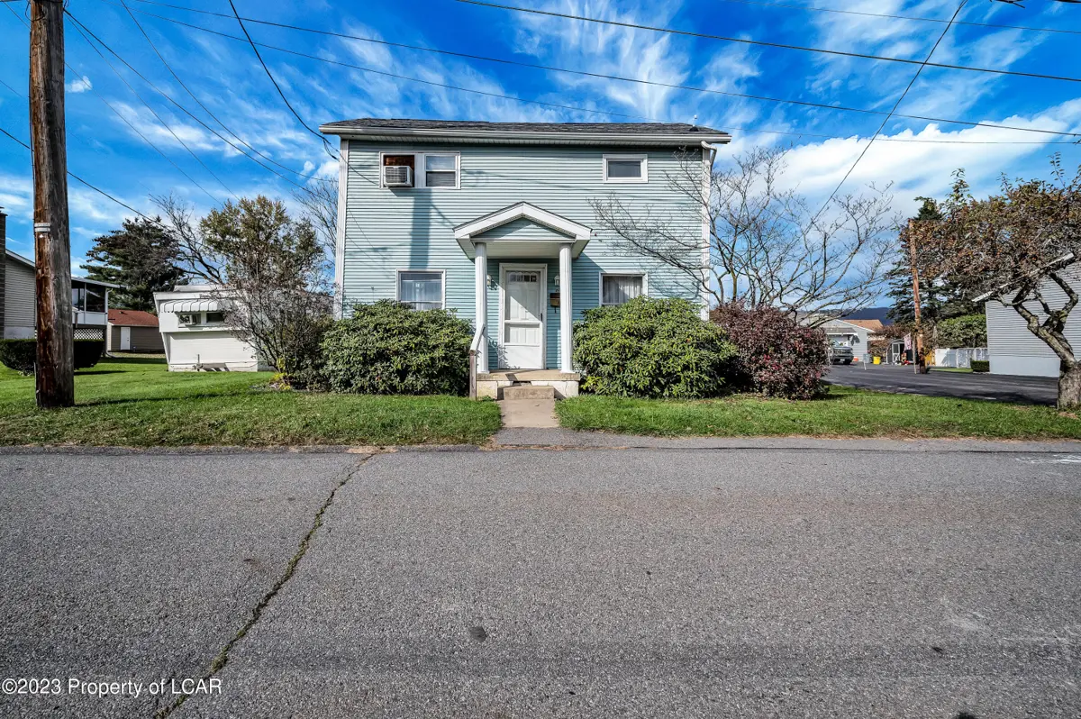 23 Brader Street, Plains in Plains