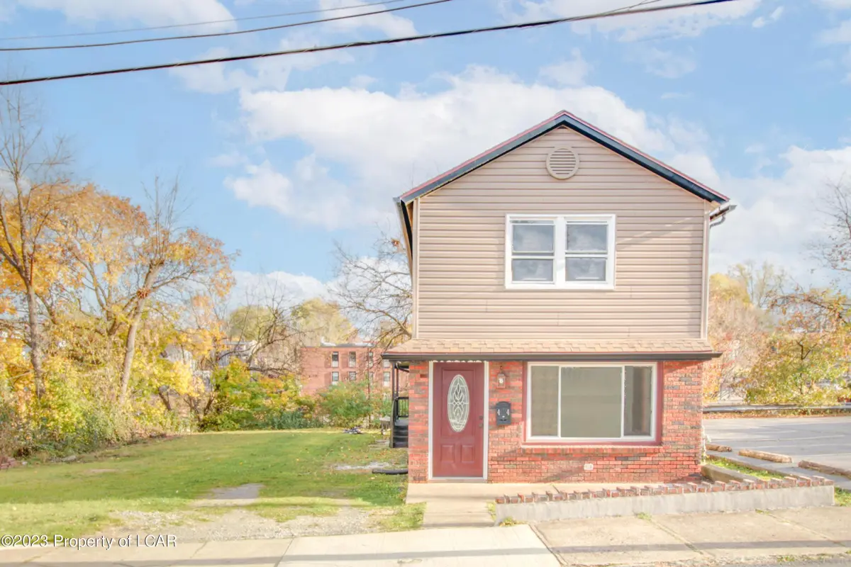 44 Tompkins Street, Pittston in Pittston