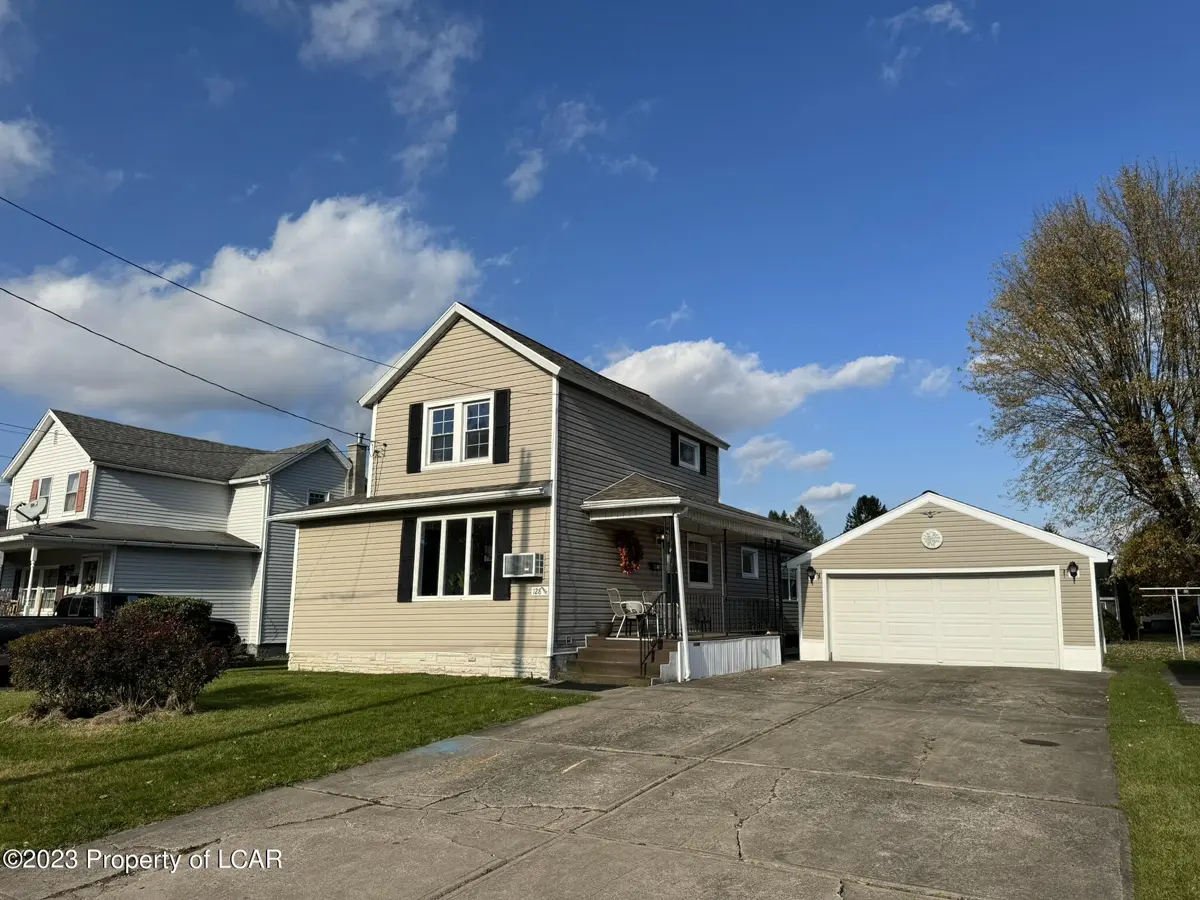 128 West Street, Eynon in Eynon