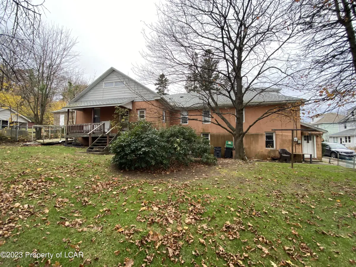 888 North Street, Freeland in Freeland
