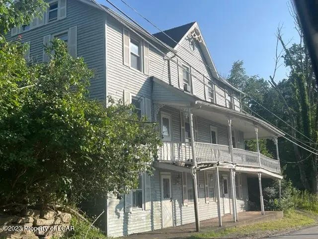 245 Freedom Road, Drums in Drums
