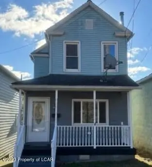 282 Hillside Avenue, Edwardsville in Edwardsville