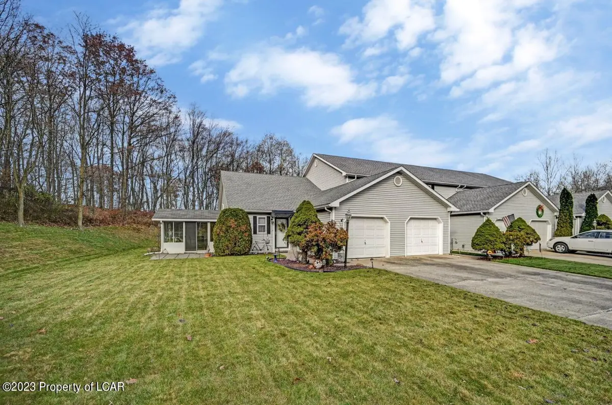 169 Red Fox Lane, Hanover Township in Hanover Township