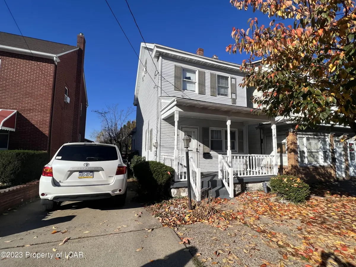 684 N Vine Street, Hazleton in Hazleton