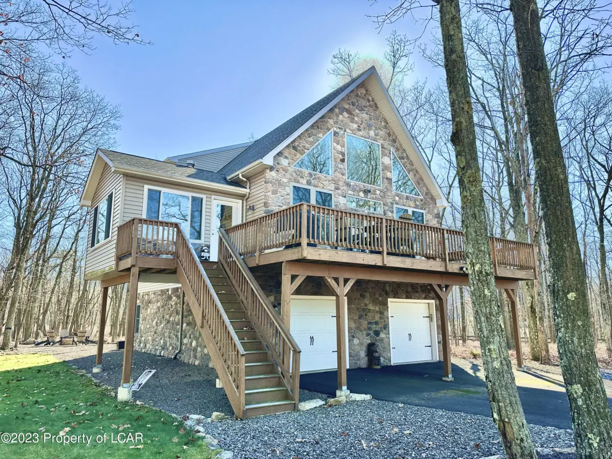 46 Buttonbush Lane, Hazle Township in Hazle Township