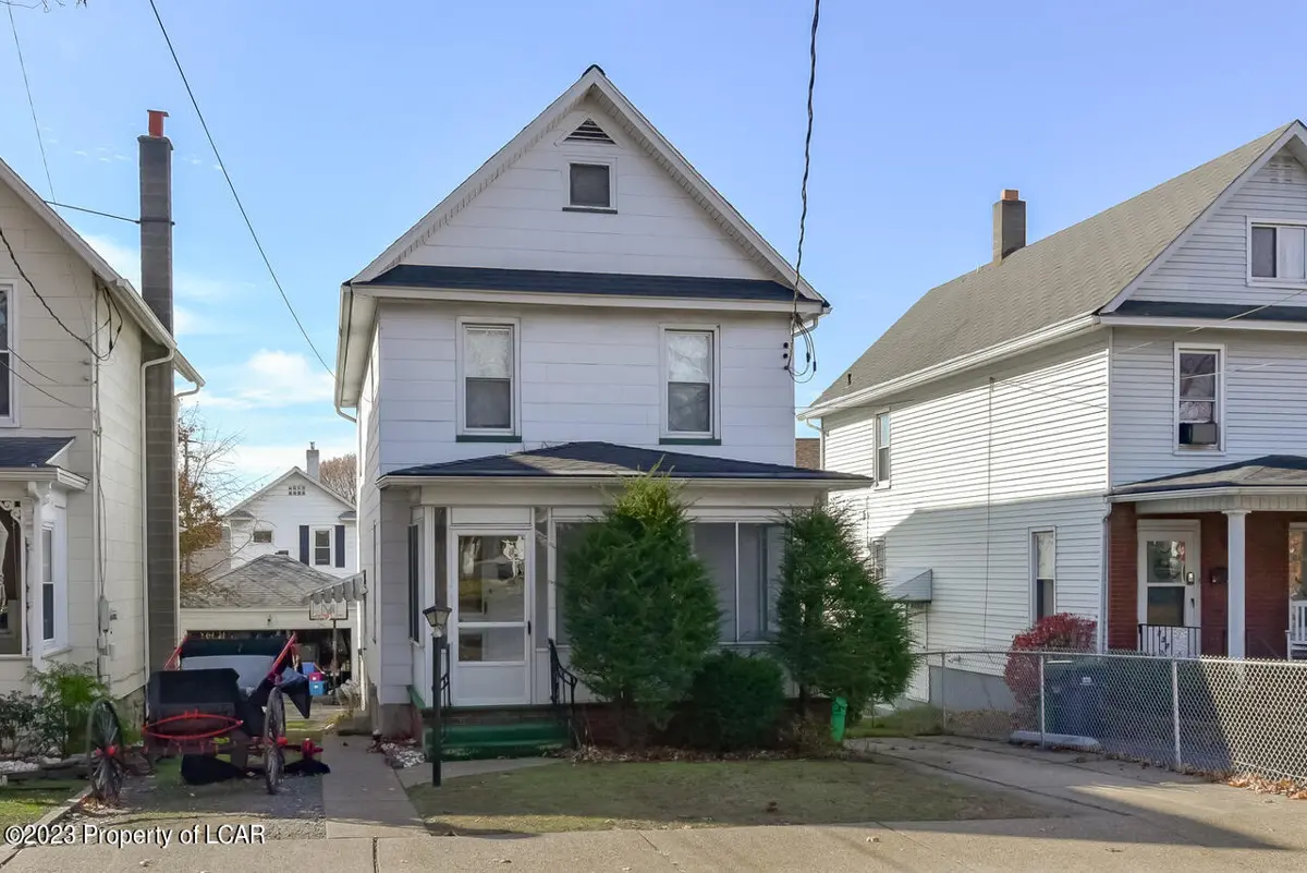 335 Delaware Avenue, West Pittston in West Pittston