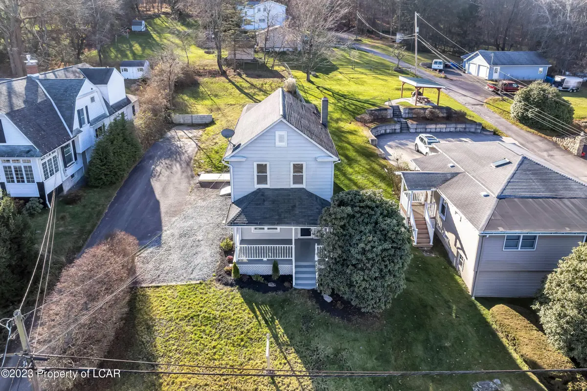 102 N Pioneer Avenue, Shavertown in Shavertown
