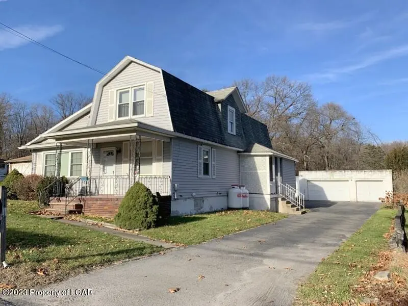 138 E Saylor Avenue, Wilkes-Barre in Wilkes-Barre