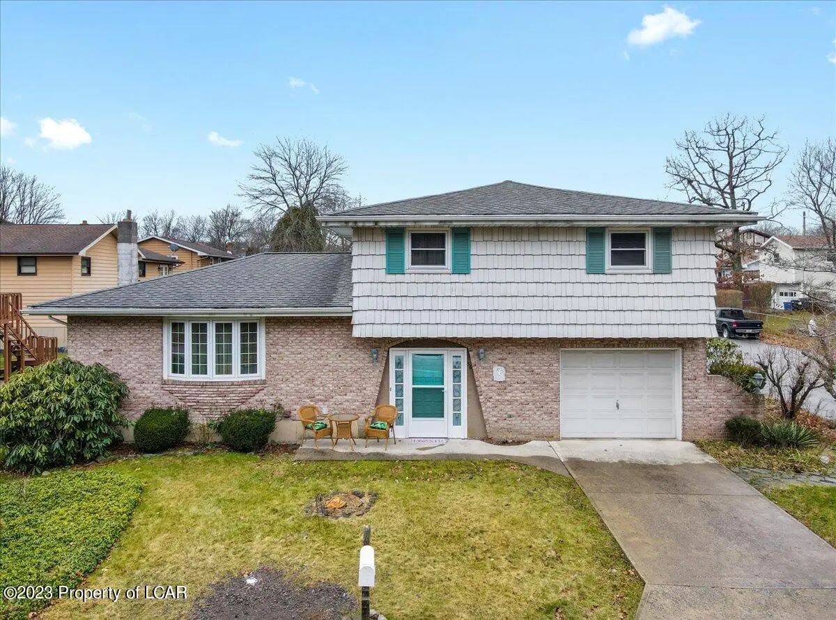 36 Coach Road, Hazleton in Hazleton