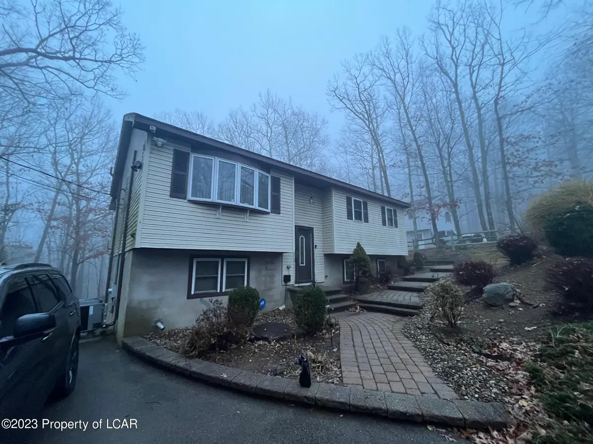 6516 Moschella Court, East Stroudsburg in East Stroudsburg