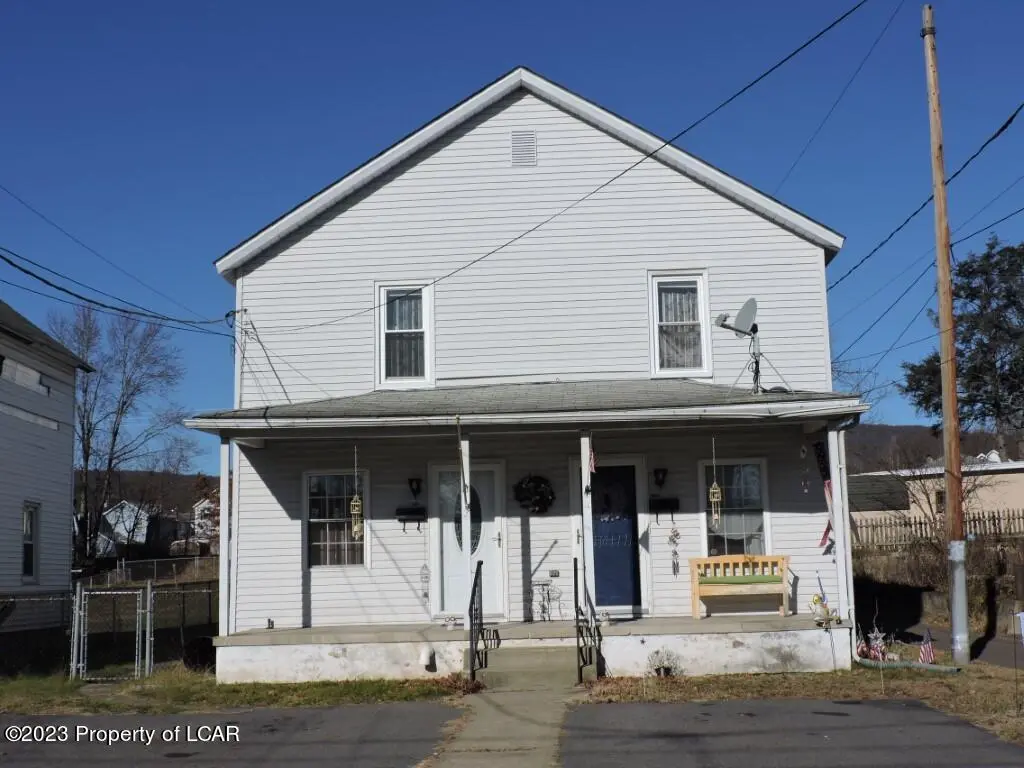 116 Cedar Street, Exeter in Exeter