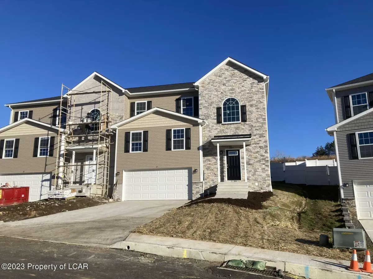 13 Anna Drive, Hanover Township in Hanover Township